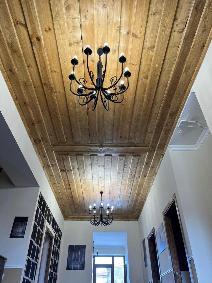 Nur Guest House Giumri Zewnętrze zdjęcie